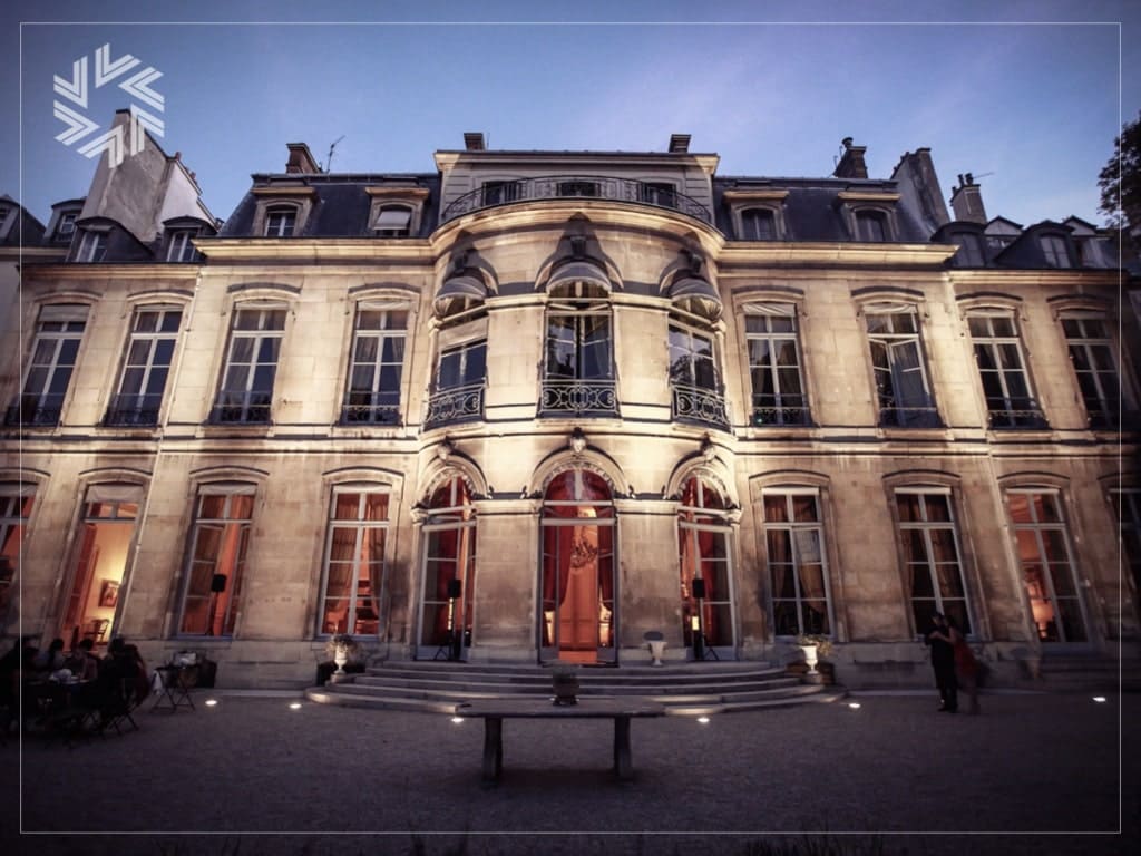 Hôtel particulier à louer à Paris